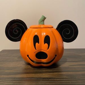 Disney Mickey Mouse Pumpkin jar with lid